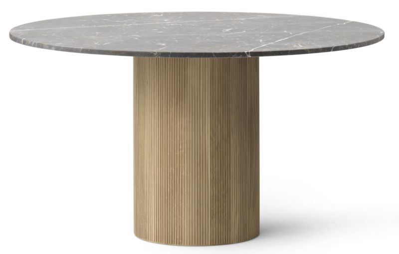 Cabin Table Round Light Oak Vipp